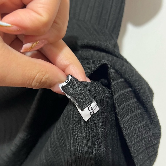 ❄️ *NEW* Sincerely Jules - Women’s Top - Picture 2 of 8